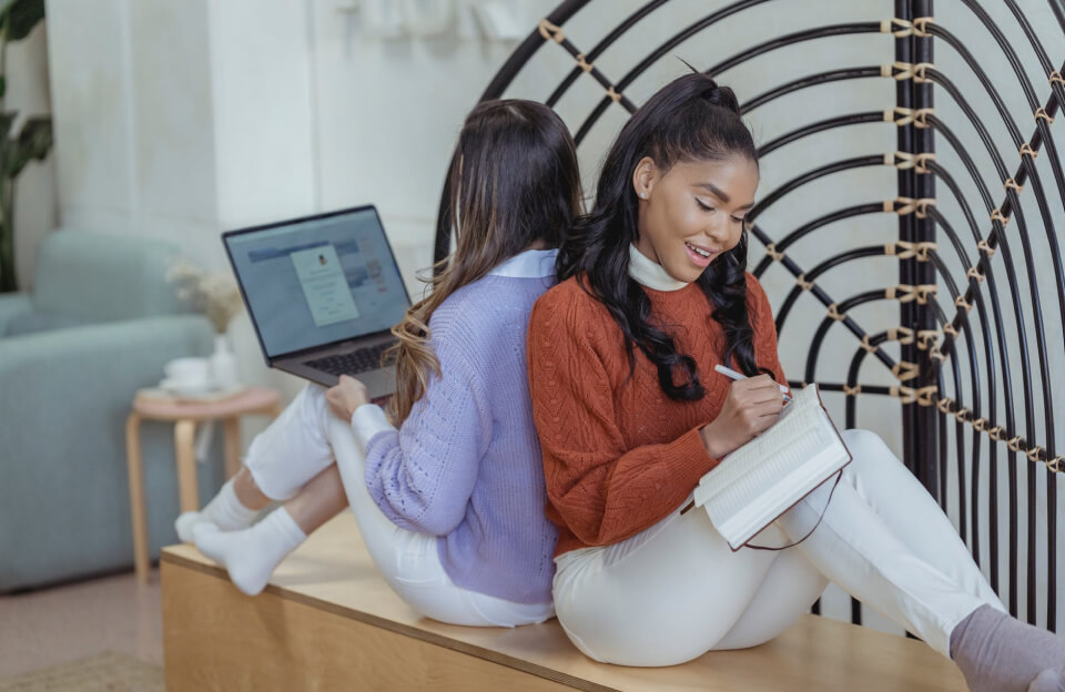 The Rise of AI-Powered Productivity Apps: 5 Tools You Shouldn’t Ignore in 2025